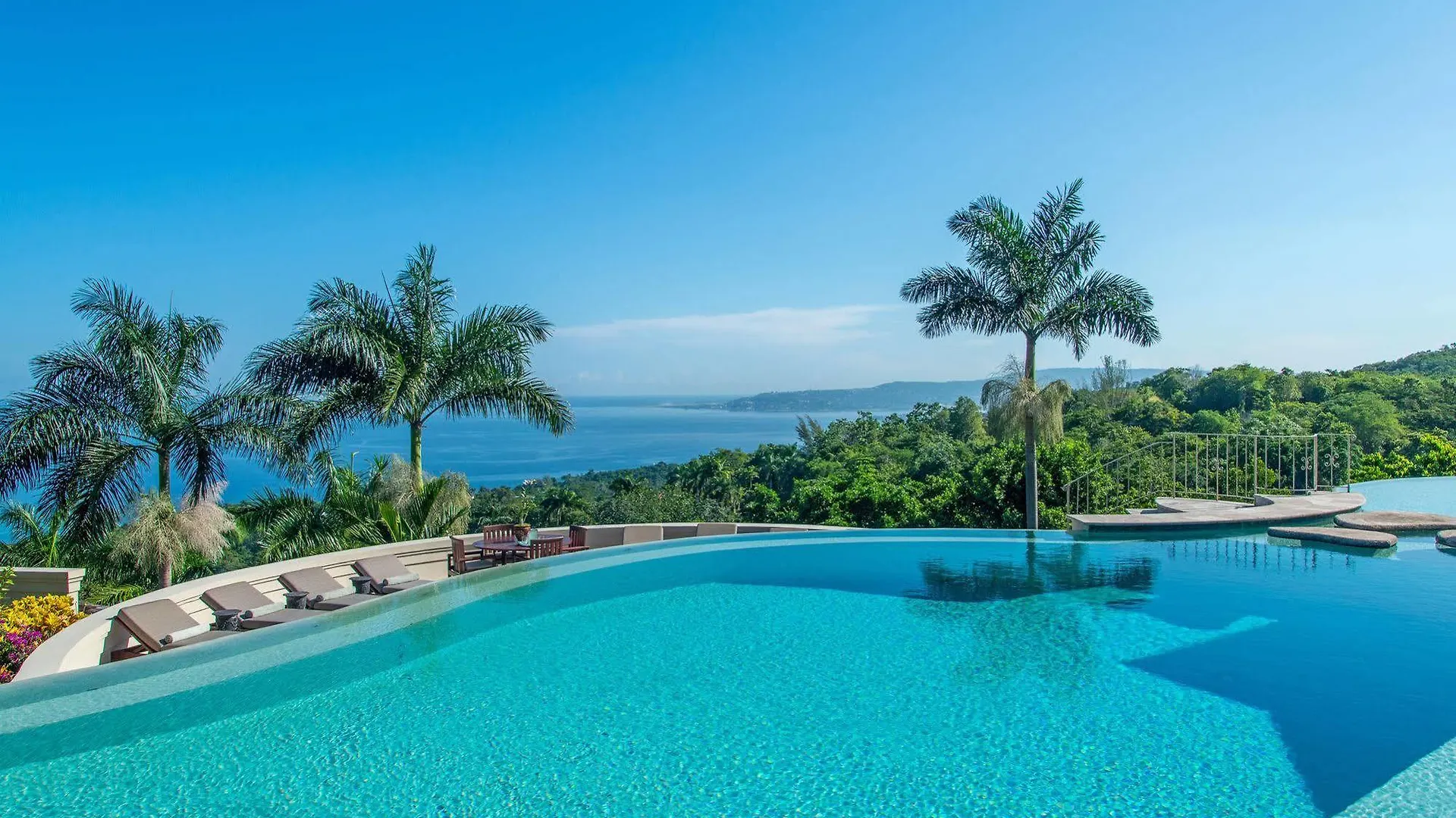 Hopewell Silent Waters Villa 5*,